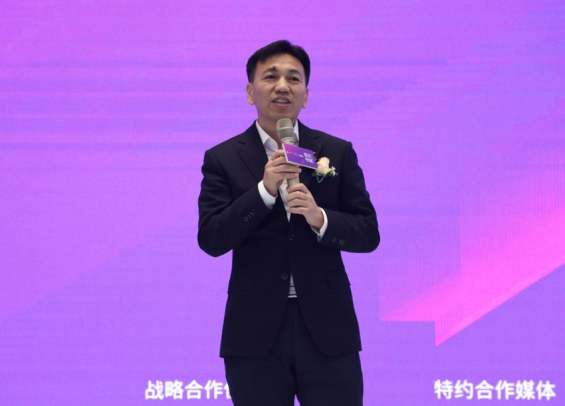 設(shè)計(jì)中國(guó)X東鵬巖板全國(guó)巡回論壇暨墻面巖板發(fā)布會(huì)（青島站）11月23日?qǐng)A滿舉行！_3