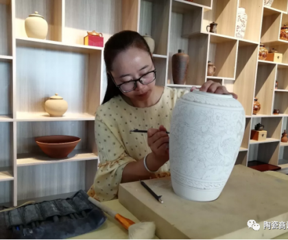 湖北省女職工建功立業(yè)標兵——肖鮮花