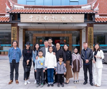 韓磊老師為世界瓷都點(diǎn)贊！