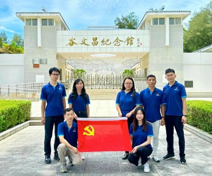 櫻井開(kāi)展“踏尋先輩足跡，傳承紅色基因”活動(dòng)