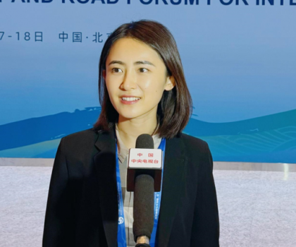 出席“一帶一路”國(guó)際合作高峰論壇，惠達(dá)衛(wèi)浴王佳接受央視、鳳凰新聞采訪！