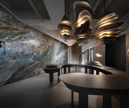 新明珠巖板“質(zhì)”敬315丨365天，為生活，為品質(zhì)，每時(shí)每刻