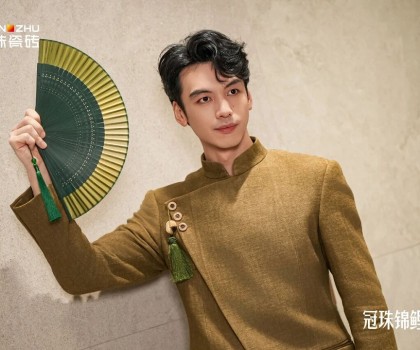 冠珠明星屋主劉迦親臨直播間高贊「東方人居范式」美學(xué)，為大美筑家做搭配推薦