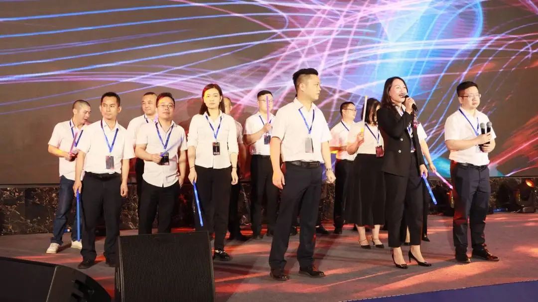 1682235876112743.jpg 宏創(chuàng)晚宴.jpg