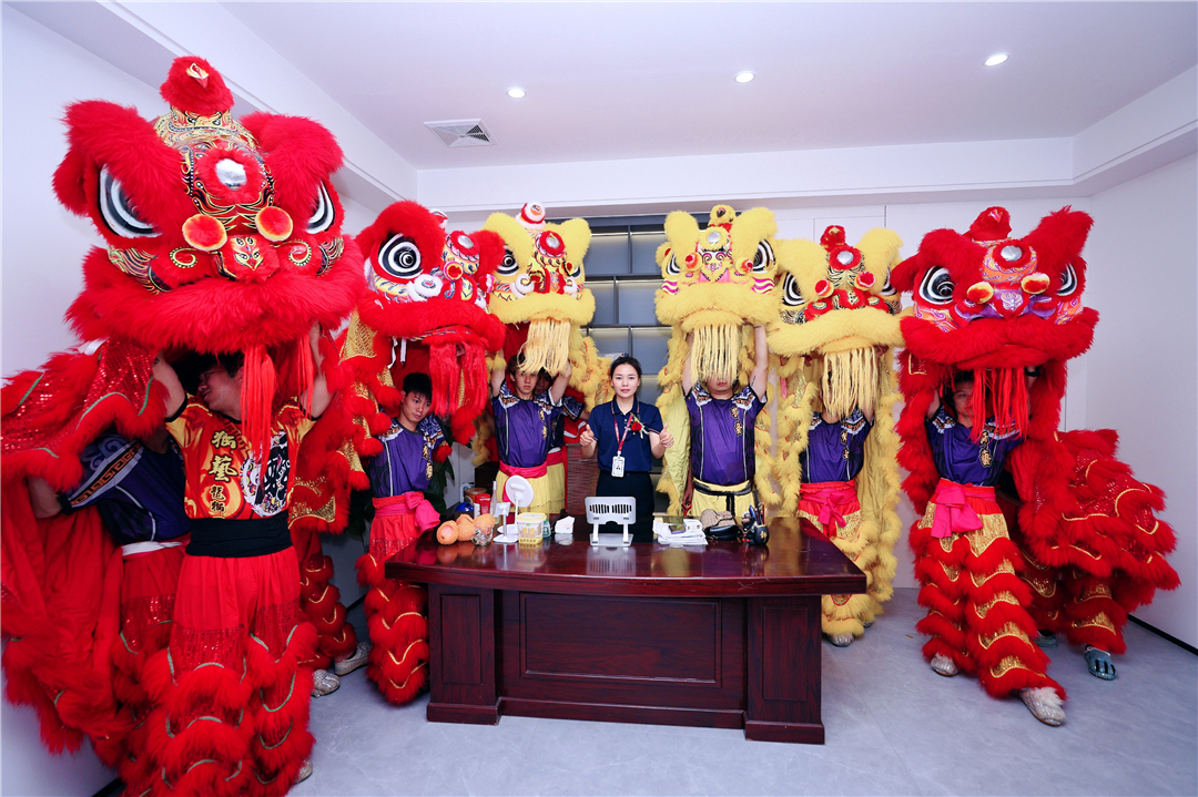 1713493079790734.jpg 佛山市圣凱羅建材有個(gè)限公司 總經(jīng)理 顏慧萍...JPG