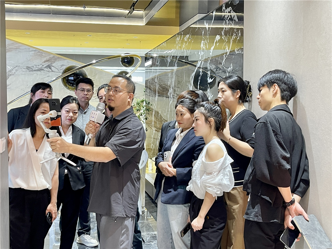 1715911918991203.jpg 07.jpg