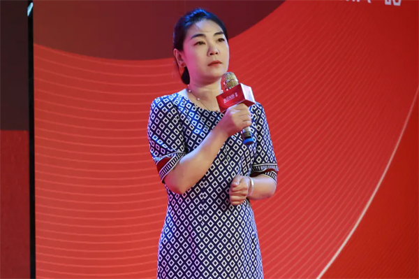 1725520360744220.png 丁瑜.png