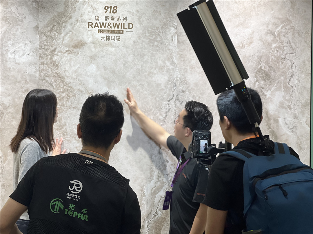 1745286858571647.jpg 09.jpg